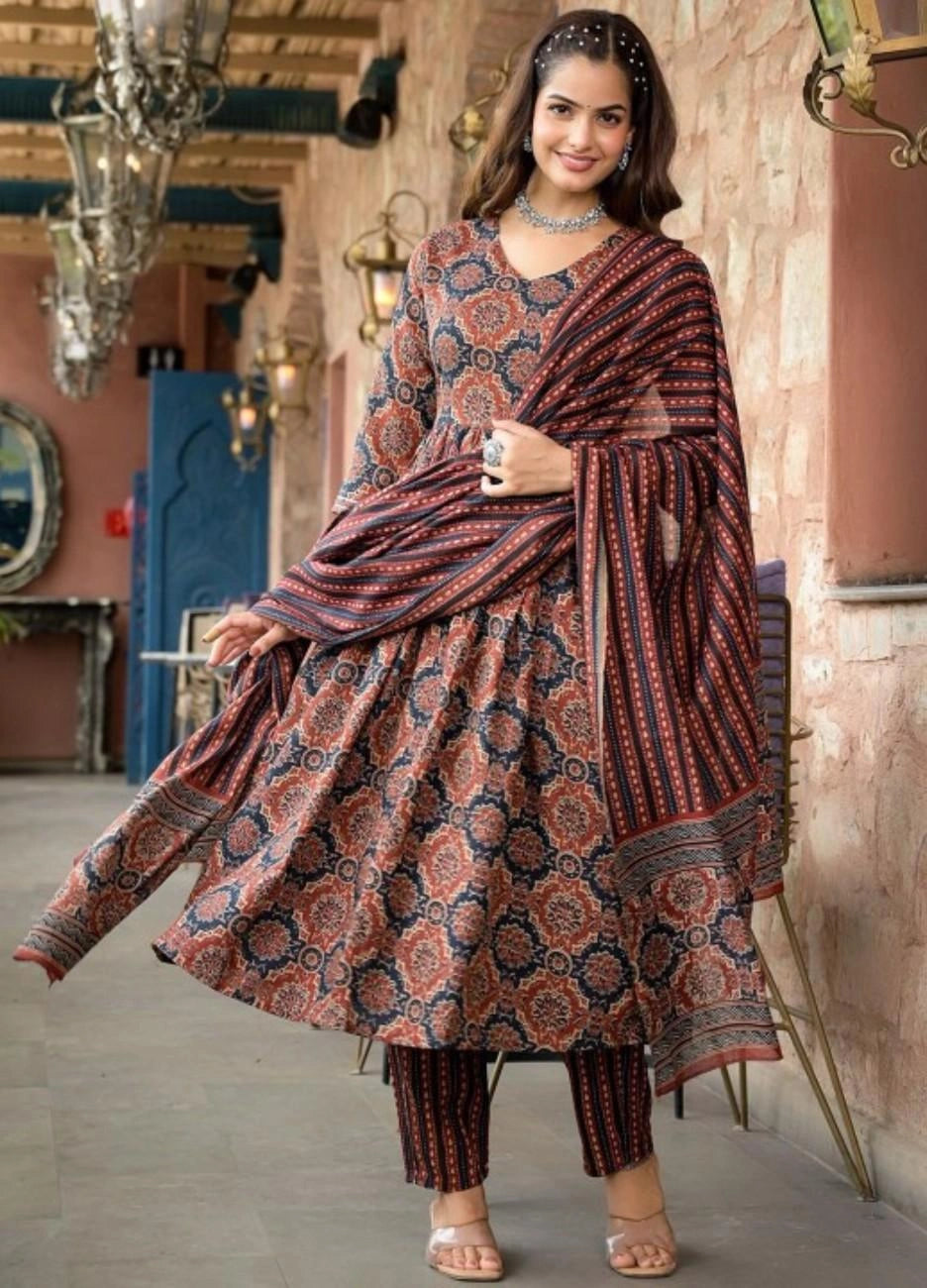 Vnyashri Brown Ethnic Motif Printed Anarkali Kurta Pant Set with Dupatta