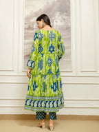 Vnyashri Leheriya Printed Tiered Kurta Pant Set with Dupatta