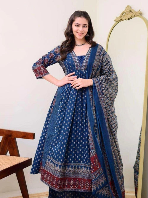 Vnyashri Blue Ethnic Motifs Printed Regular Kurta Pant with Dupatta