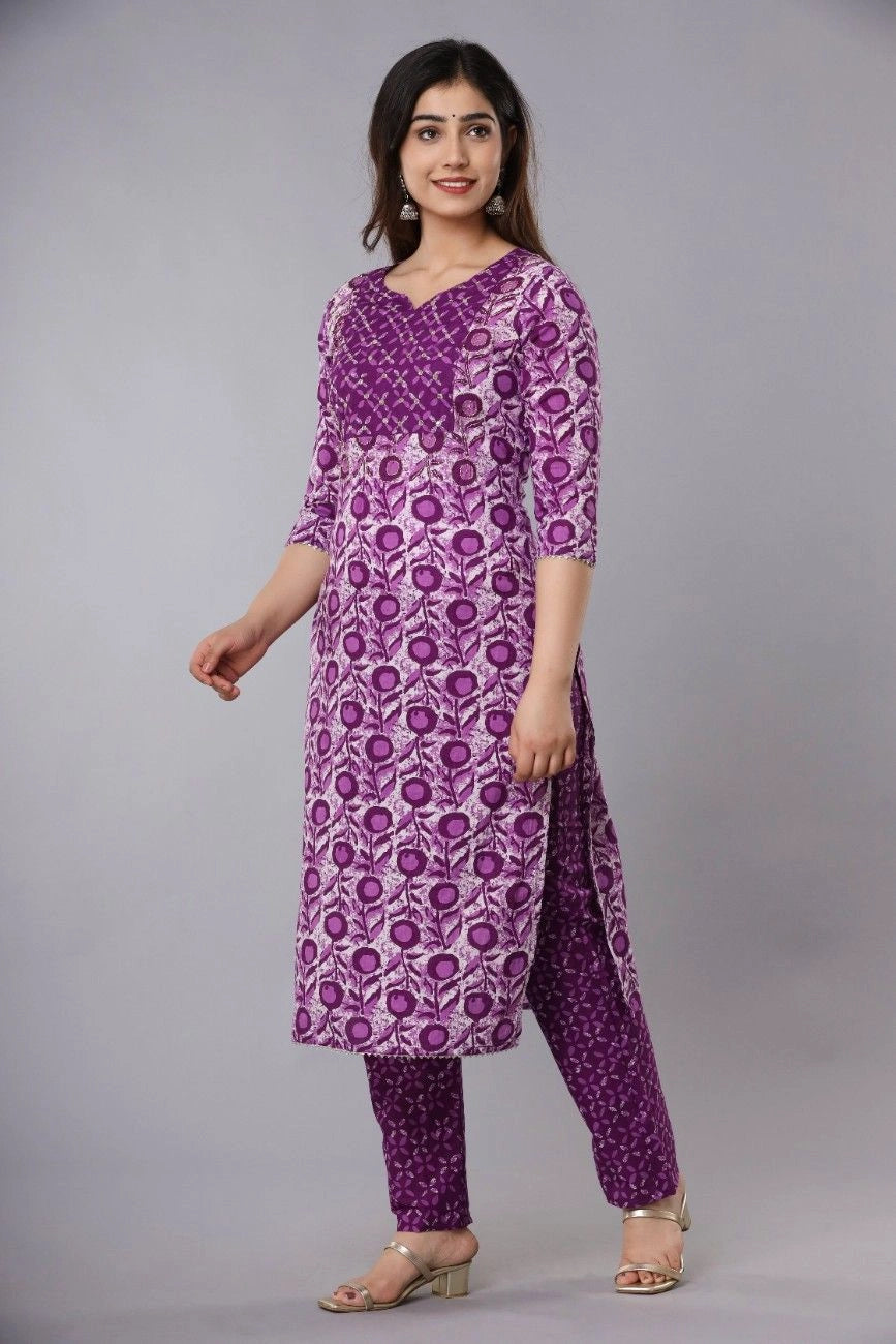 Vnyashri Floral Printed Cotton Straight Kurta Pant Set with Dupatta