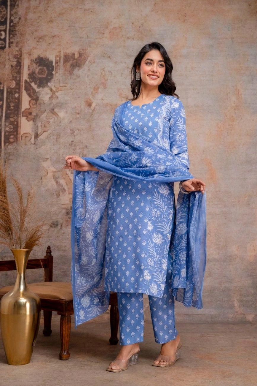 Vnyashri Blue Floral Printed Straight Kurta Trousers Set with Dupatta