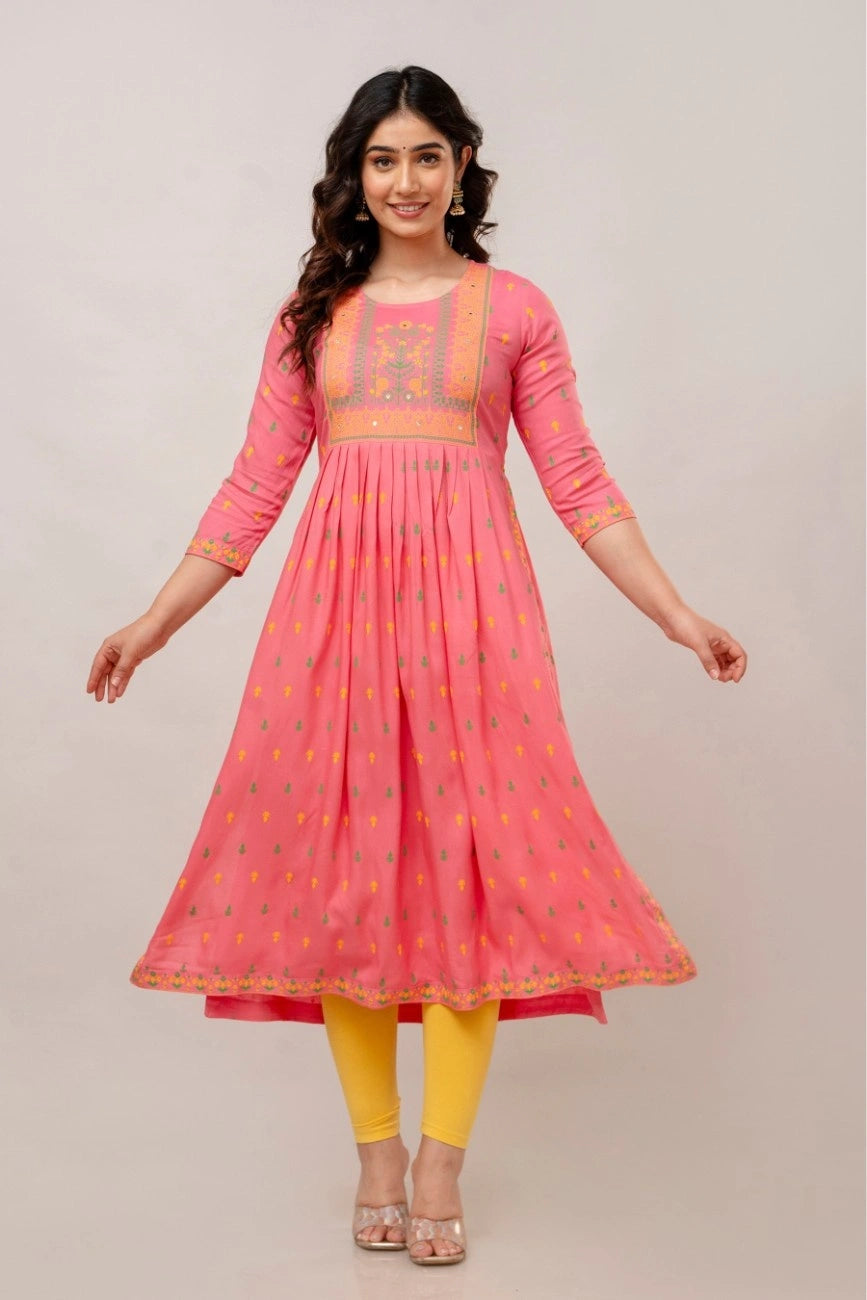 Vnyashri Rosepink Floral Printed Anarkali Kurta