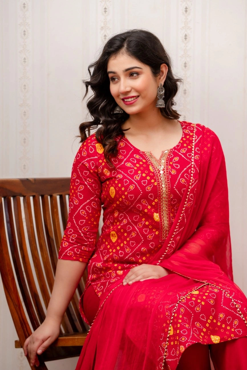 Vnyashri Red Bandhani Printed Straight Kurta Pant Set with Dupatta